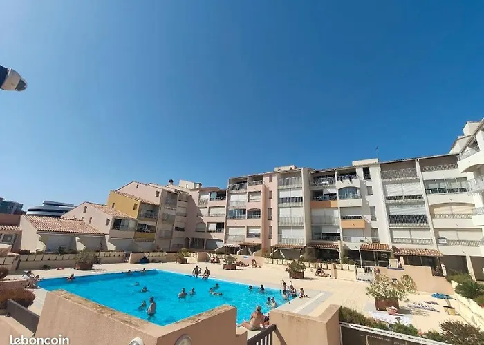 Le Sirus Centre Port Richelieu * Agde